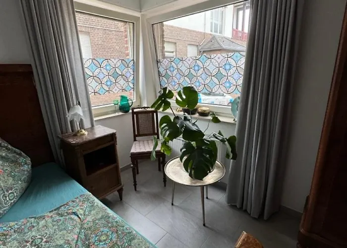 Schwarzer Schwan * Kleef